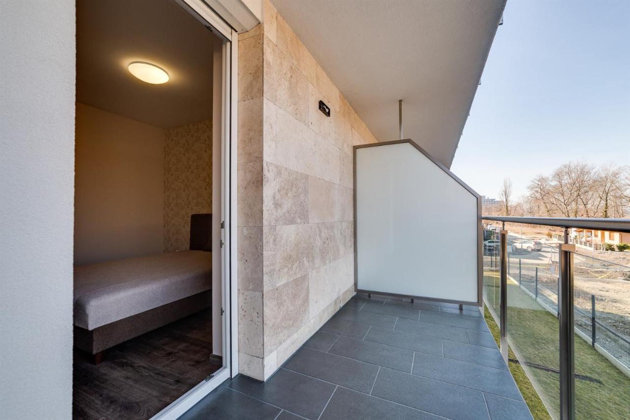 Forest Foeldvar Apartmanok By Bltn Balatonföldvár Exterior foto
